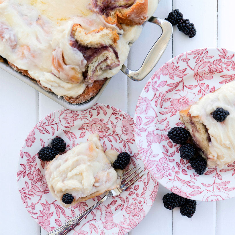 Blackberry Cinnamon Rolls