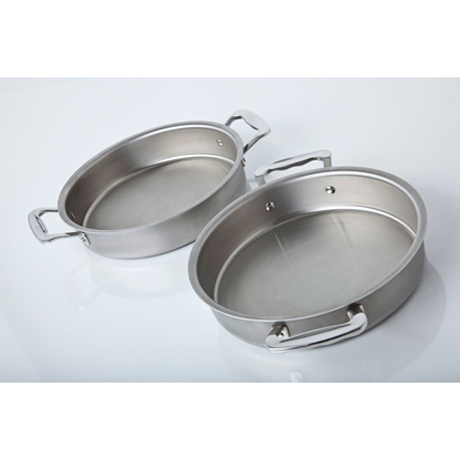 https://www.360cookware.com/cdn/shop/products/9-inch-Round-Stainless-Steel-Cake-Pan-2_900x.png?v=1624863975